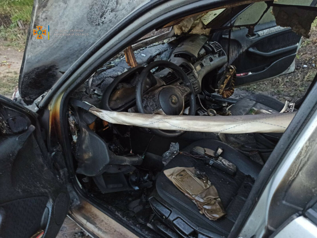 Пожар на Харьковщине: В Купянске горел легковой автомобиль