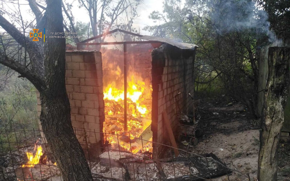 Пожар на Харьковщине: В Солоницевке нашли труп в сгоревшем доме
