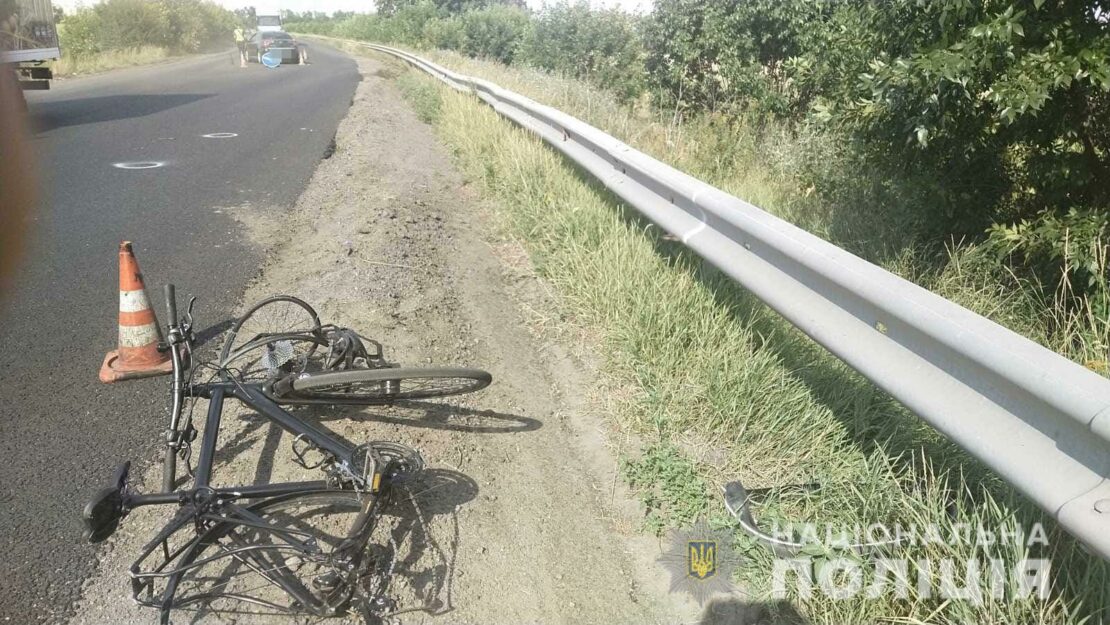 В Харькове устанавливают личность погибшего в ДТП велосипедиста