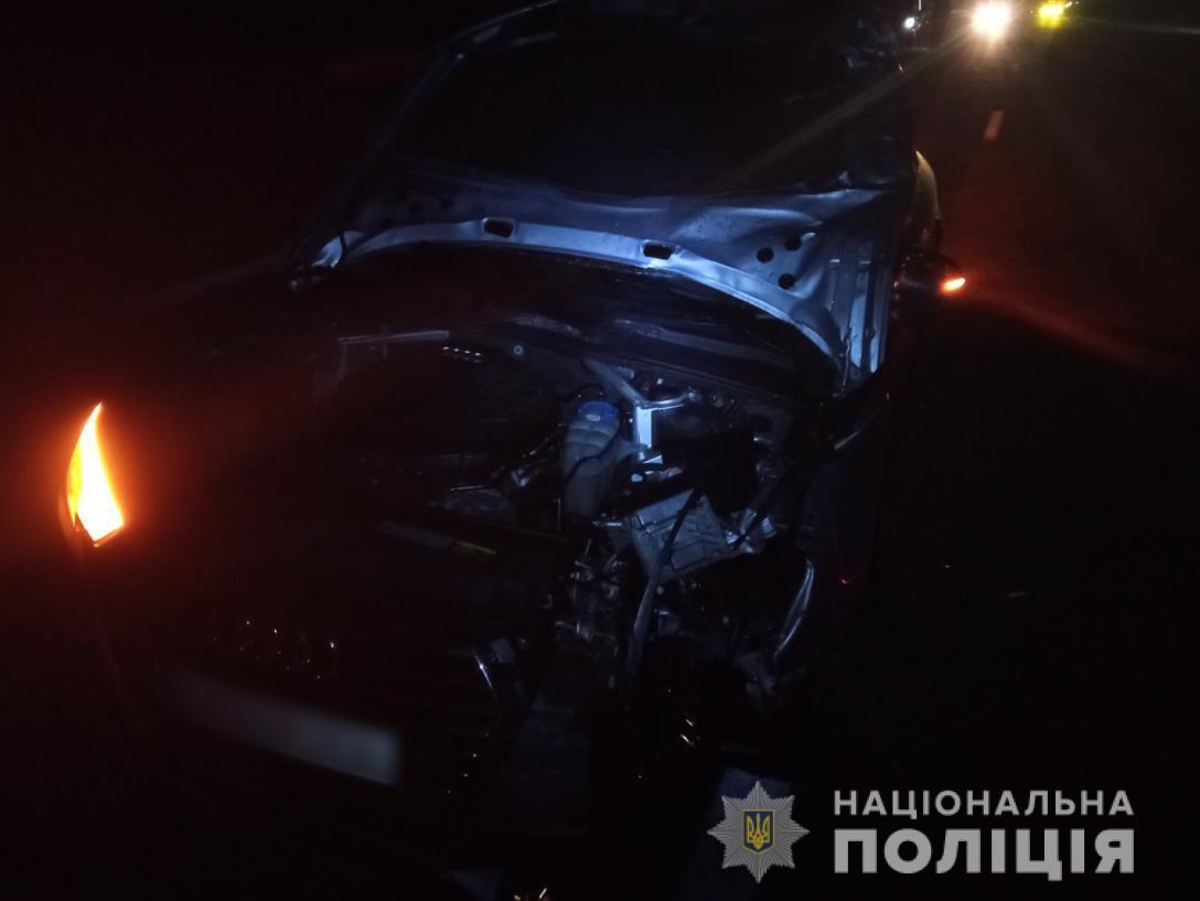 В Харьковской области автомобиль Audi насмерть сбил пешехода на автодороге «Харьков - Перещепино» 