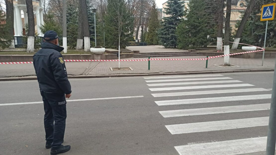 В центре Харькова перекрыли улицу Жен Мироносиц - полиция выехала на место