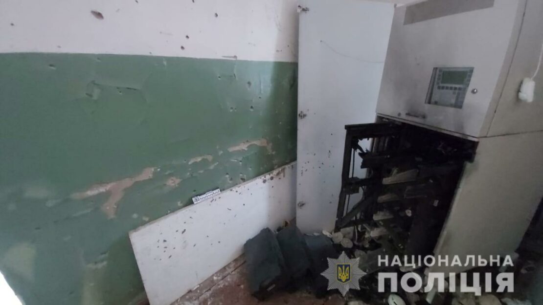 Под Харьковом взорвали банкомат Приватбанка в поселке Печенеги 