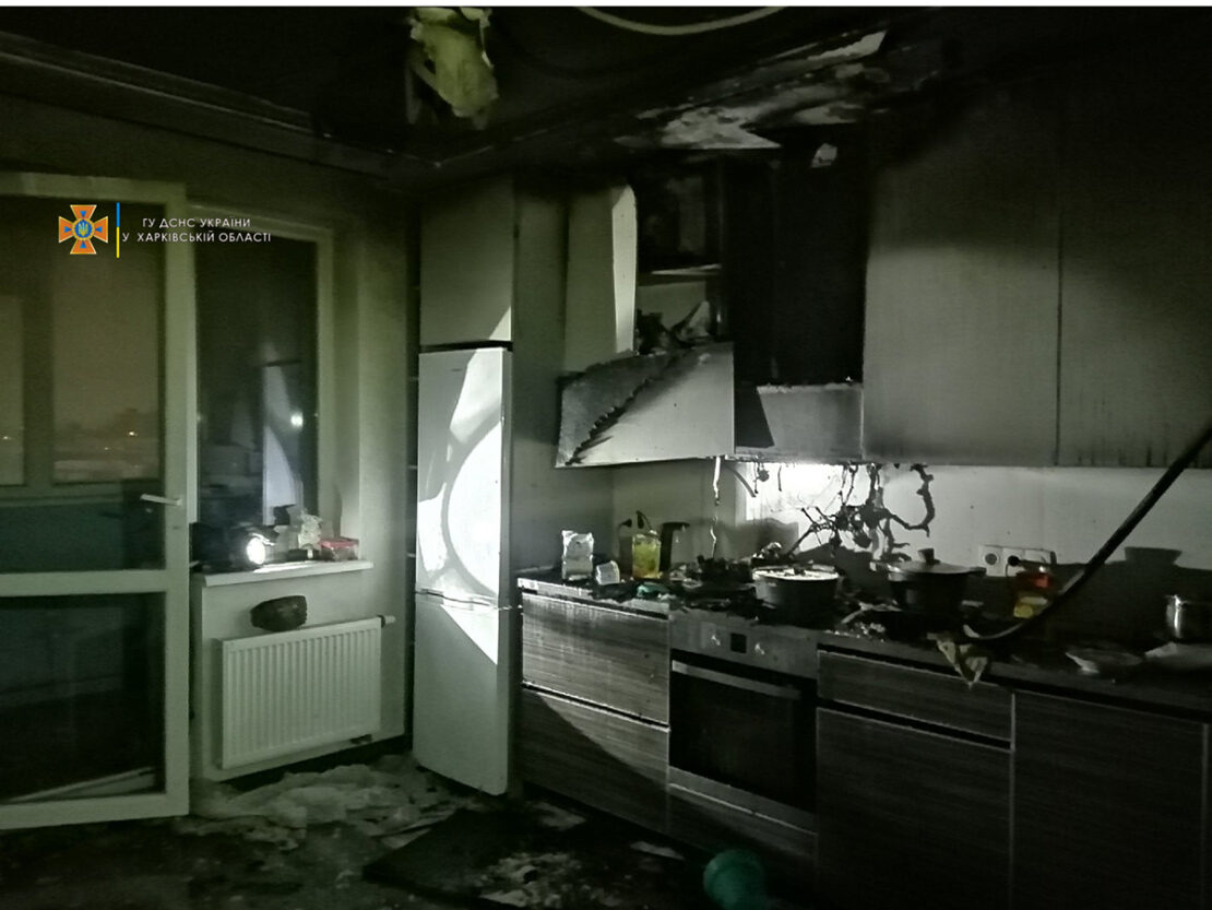 Пожар Харьков: Горела квартира на 11 этаже дома по улице Елизаветинской 