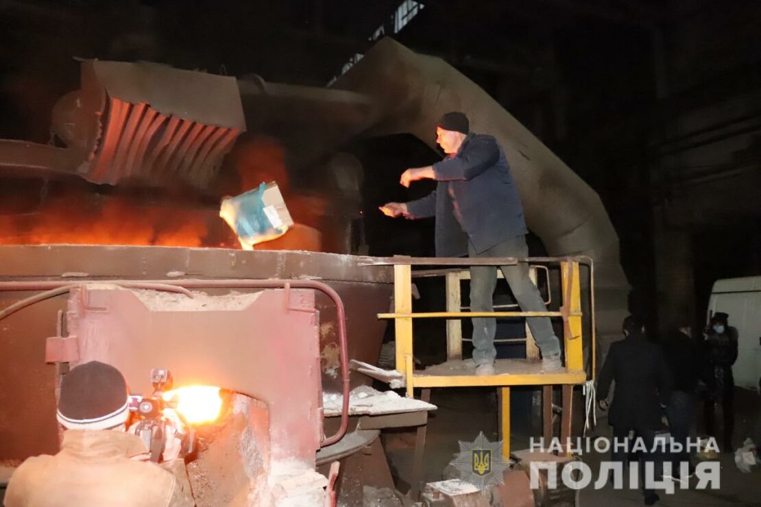 Полицейские Харькова уничтожили наркотики на 5 миллионов гривен - 400 кг