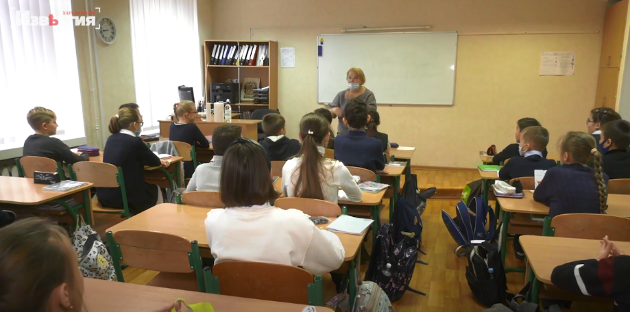 Сколько будут получать педагоги и медики в Украине