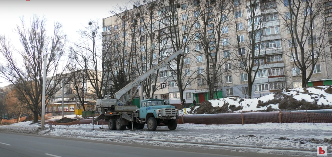КП «Харьковские тепловые сети» реконструируют магистральные сети даже при минусовой температуре