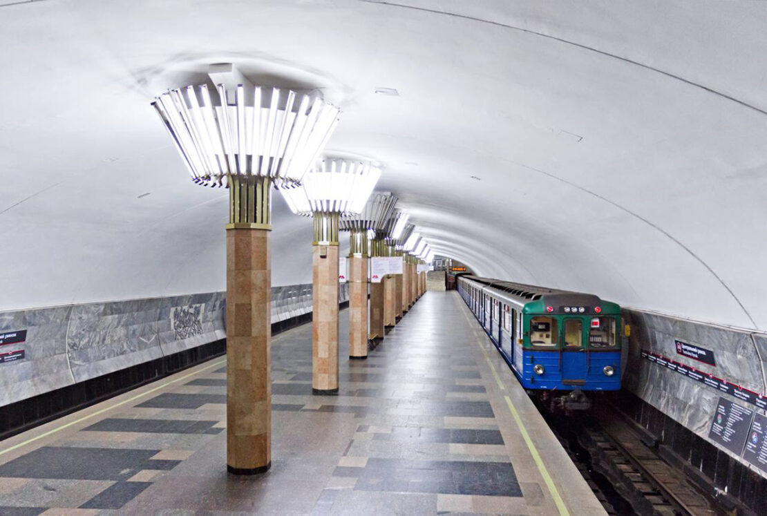Сбой в работе метро на красной линии в Харькове: причины