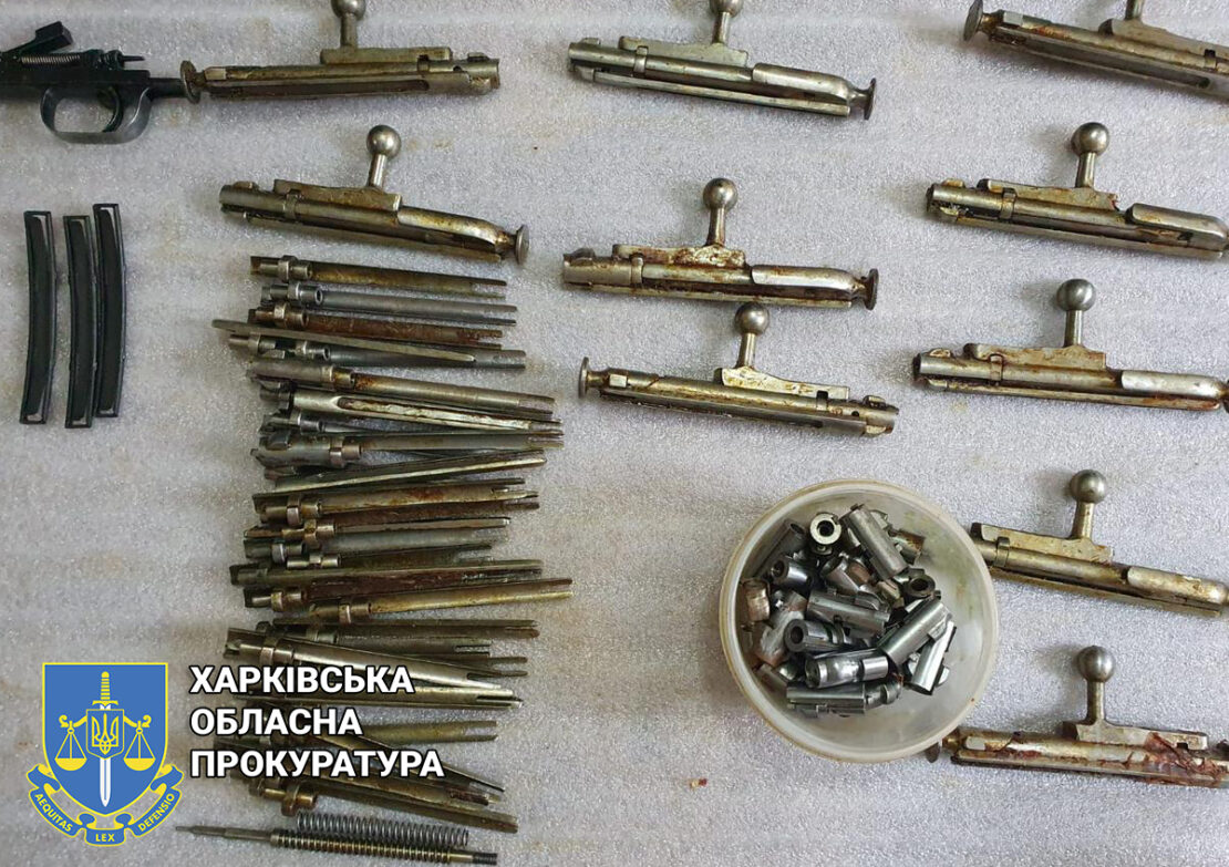 Харьковчанин попался на контрабанде комплектующих к оружию в США