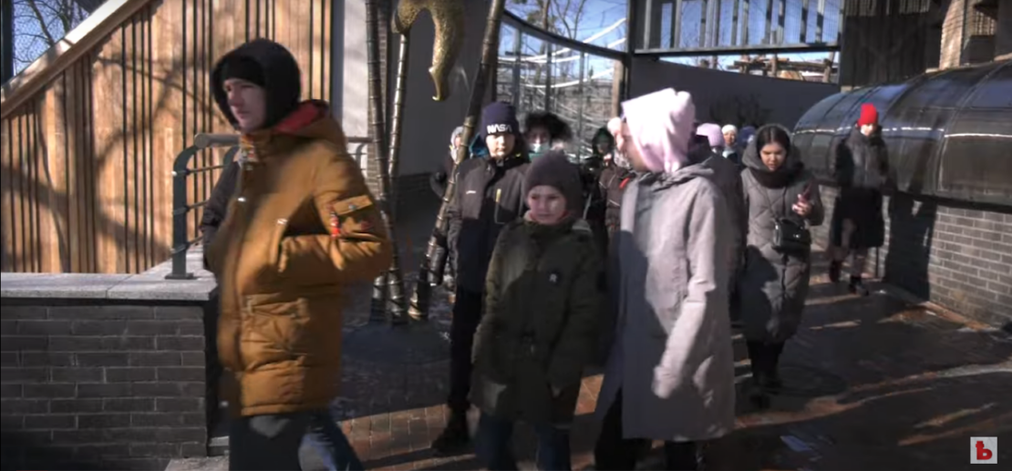 В Харьков приехали дети из Счастья 