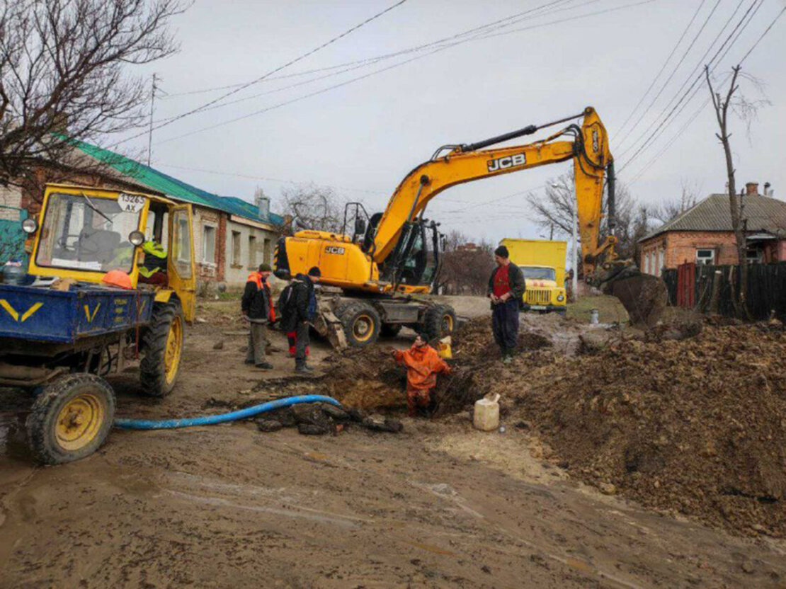 В Харькове ликвидировали шесть аварий на водоводах 30 марта 2022