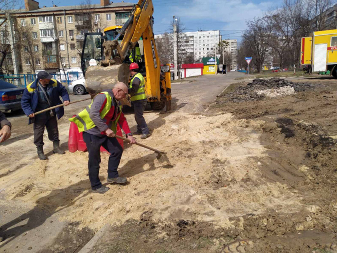В Харькове устранили восемь аварий на трубопроводах 04.04.2022