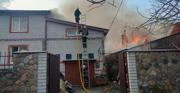 В Харькове горели многоэтажки и частные дома - 10.04.2022