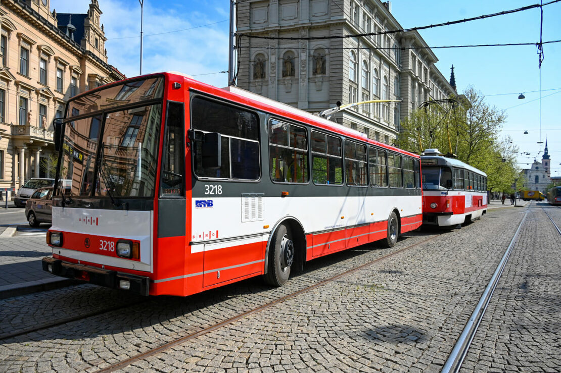 Город-партнер Брно подарил Харькову трамваи и троллейбусы 