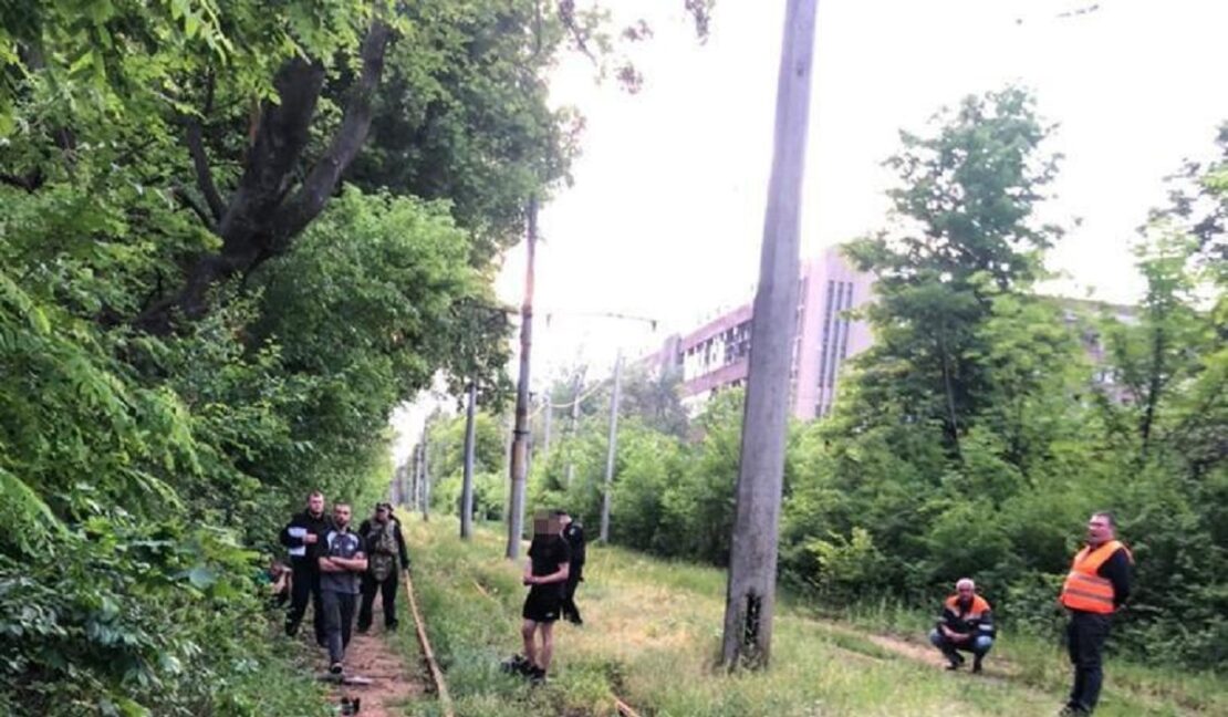 Происшествия Харьков: Мародеры срезали трамвайный провод на ХТЗ
