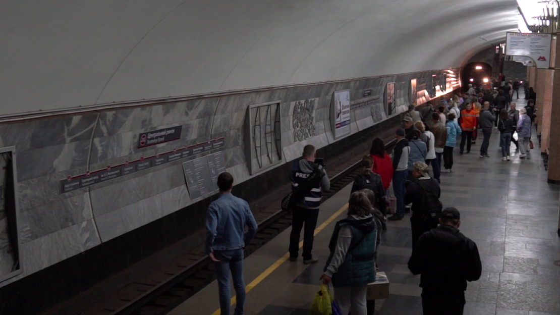 Мэр Харькова объяснил, почему не работают три станции Салтовской линии метрополитена (видео)