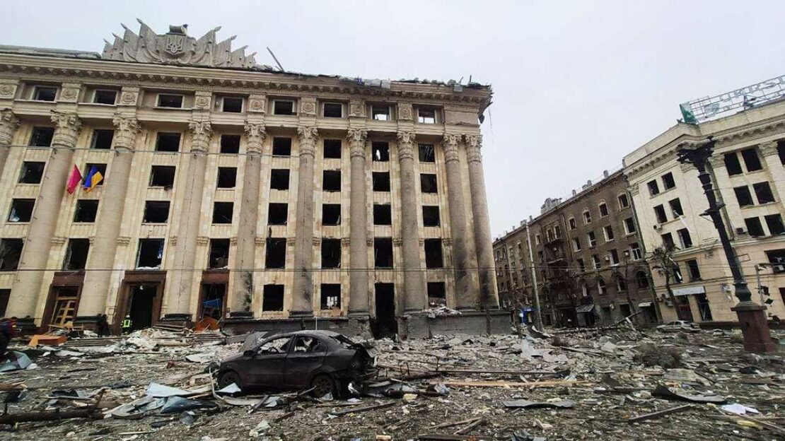 Война Харьков: Ракетный обстрел ХОГА - здание восстановить нельзя