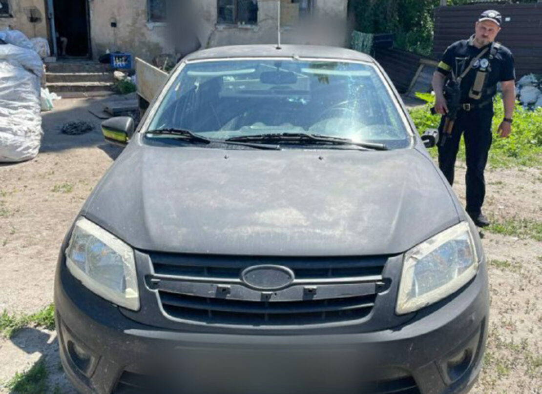 Происшествия Харьков: Угнанный автомобиль с прицепом проволоки остановили в Основянском районе