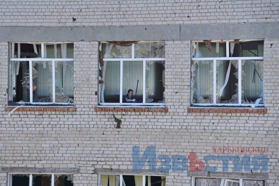 ФОТО Харків війна: Ракетний удар по школі на вул. Балакірєва