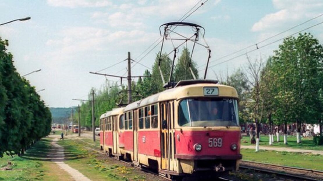 Новини Харкова: Трамваї №27 та 28 тимчасово курсуватимуть за зміненим маршрутом