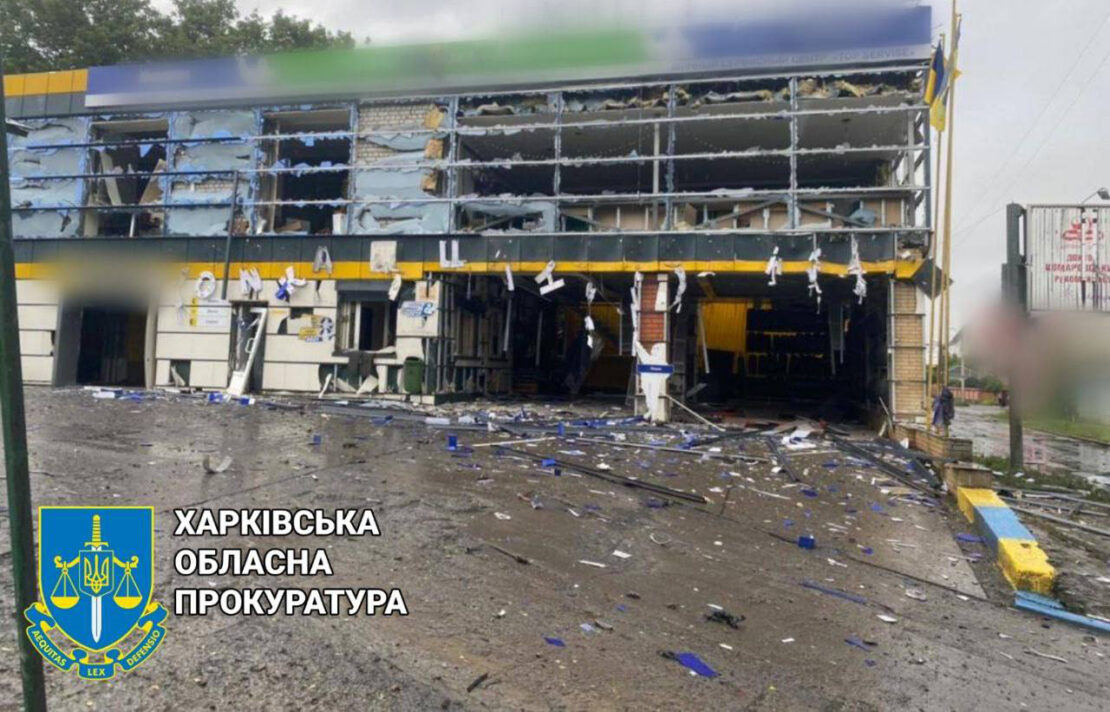 Війна Харків: Обстріл шиномонтажу у Київському районі - є загиблі