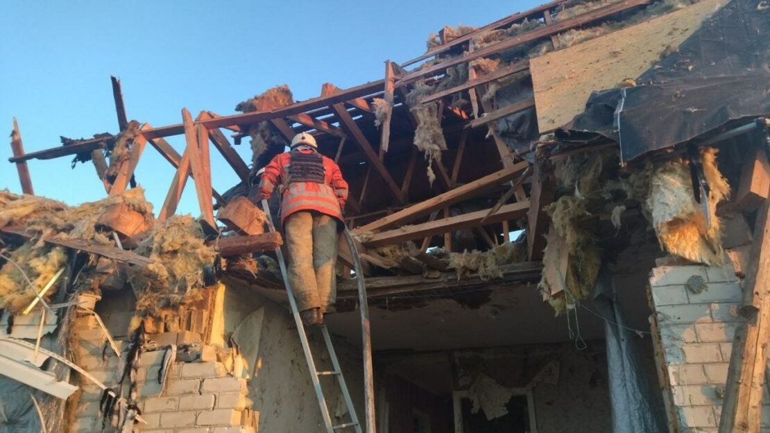 Обстріли Харківська область: У Коробочкіно Чугуївського району зруйновано дім