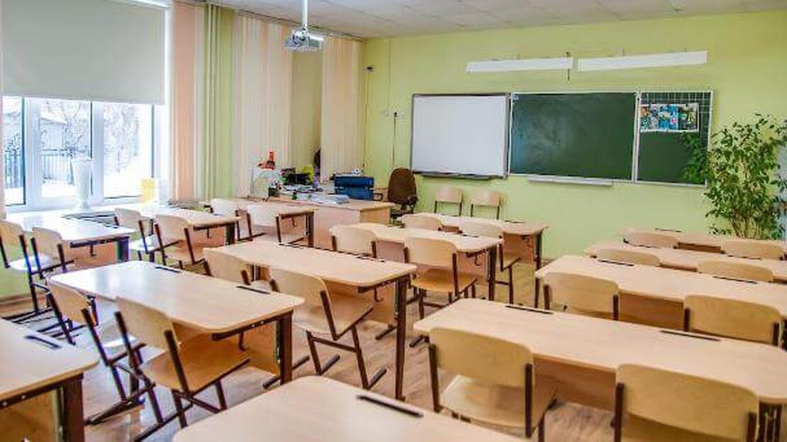 Навчальний рік 2022-2023: як навчатимуться українські школярі