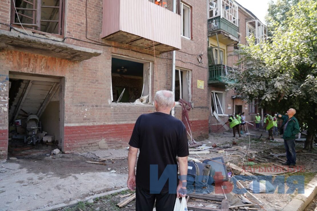 ФОТО Харків війна: Ракетний удар по гуртожитку в Салтівському районі