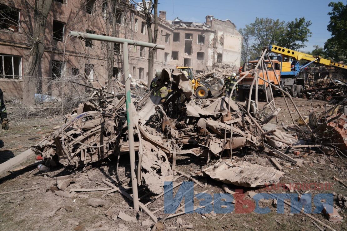 ФОТО Харків війна: Ракетний удар по гуртожитку в Салтівському районі