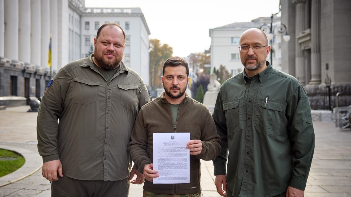 Новини України: Підписано заявку на пришвидшений вступ до НАТО
