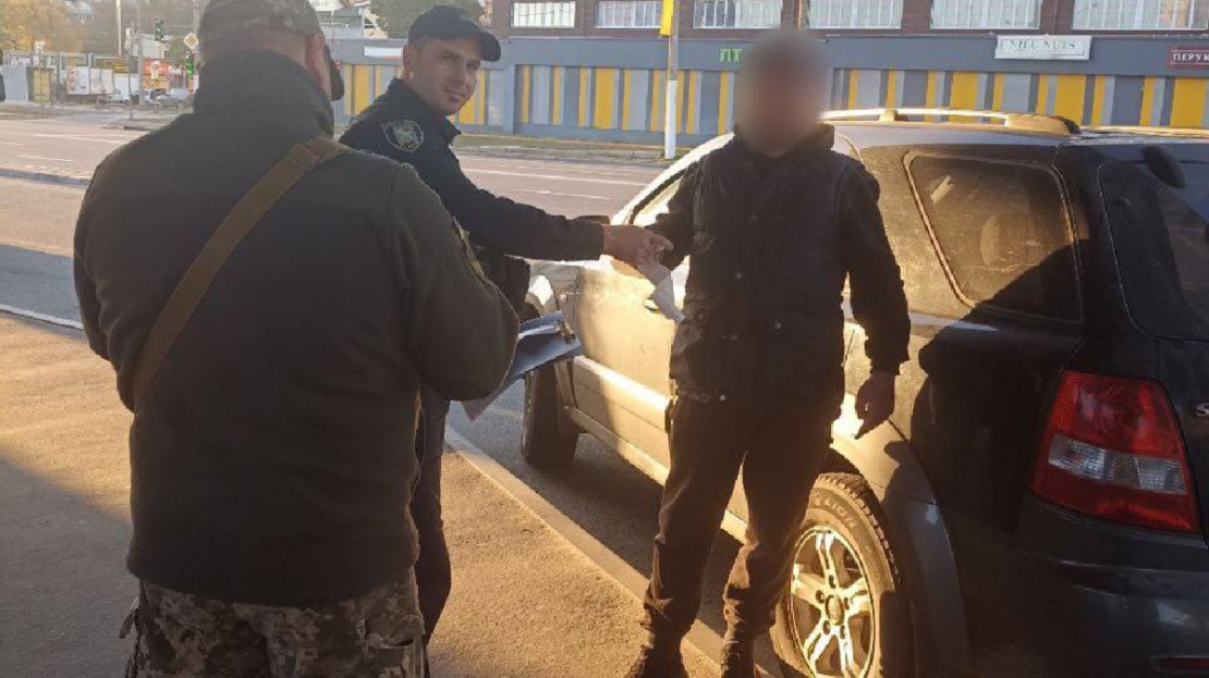 Новини Харків: Штраф за неправильне паркування "герою" соцмереж