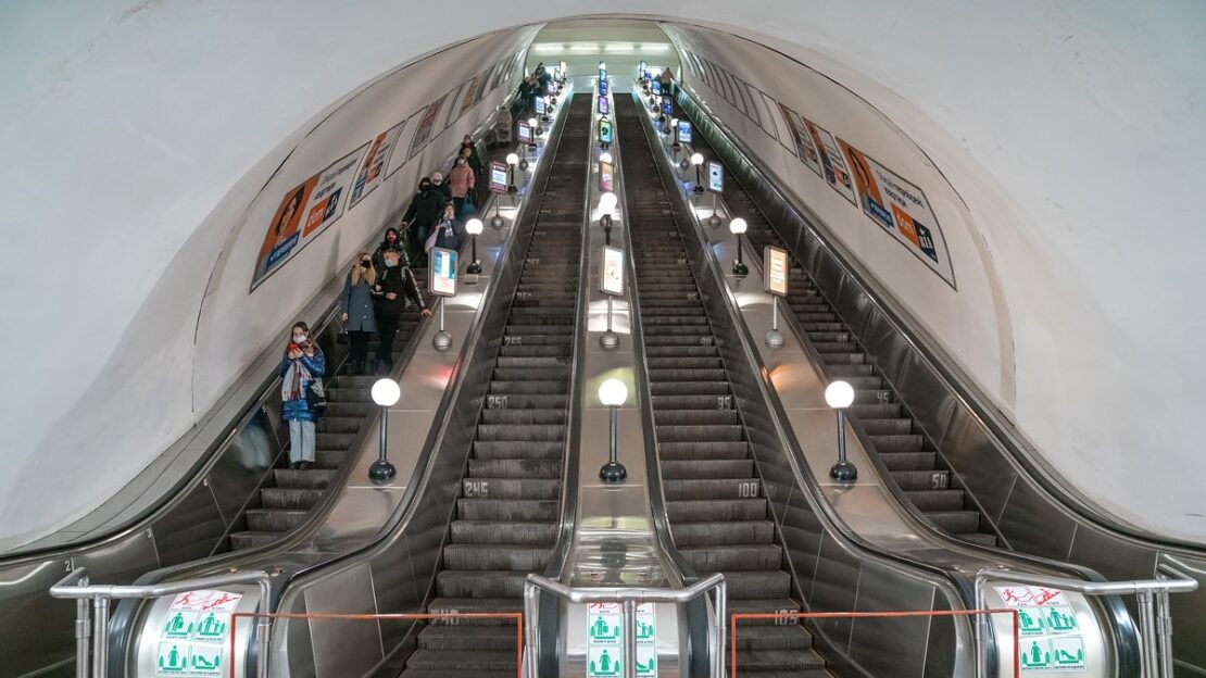 Новини Харків: У метро знову працюють ескалатори