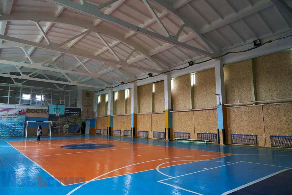 Новини Харкова: Спортивну школу "Восток" відновлюватимуть (фото)