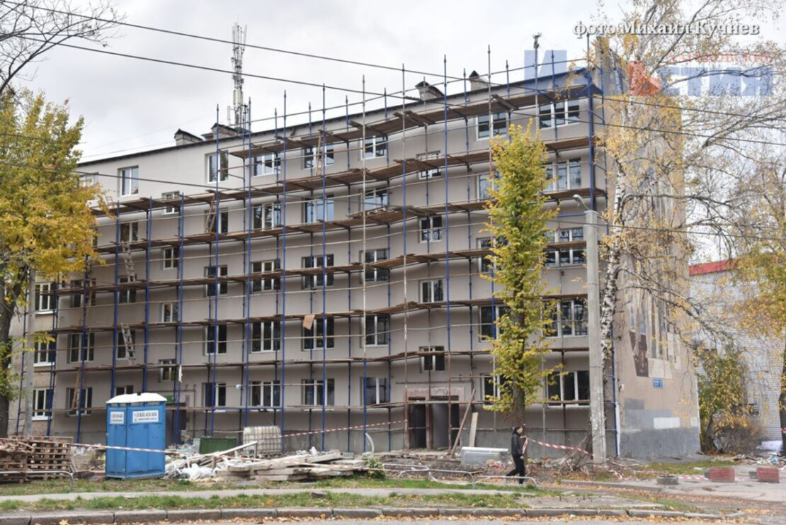 Фото Харків війна: Ліквідація наслідків обстрілів житлових будинків