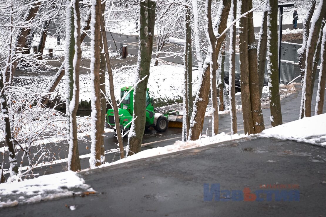 ФОТО Харків: Сніг у листопаді - як виглядає засніжений Харків (фото)
