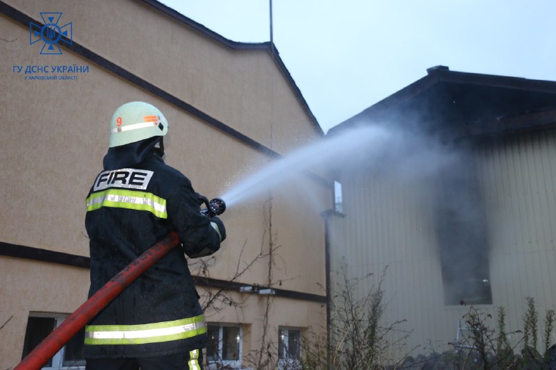 Новини Харкова: Пожежа в будинку по вулиці Богдана Хмельницкого
