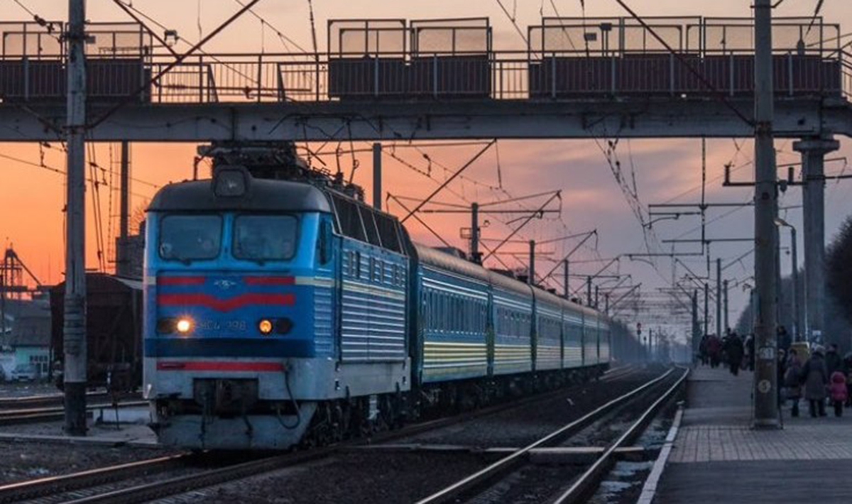 Новини Харківщини: Затримка поїзду Київ-Ізюм 5 грудня 2022 - УЗ