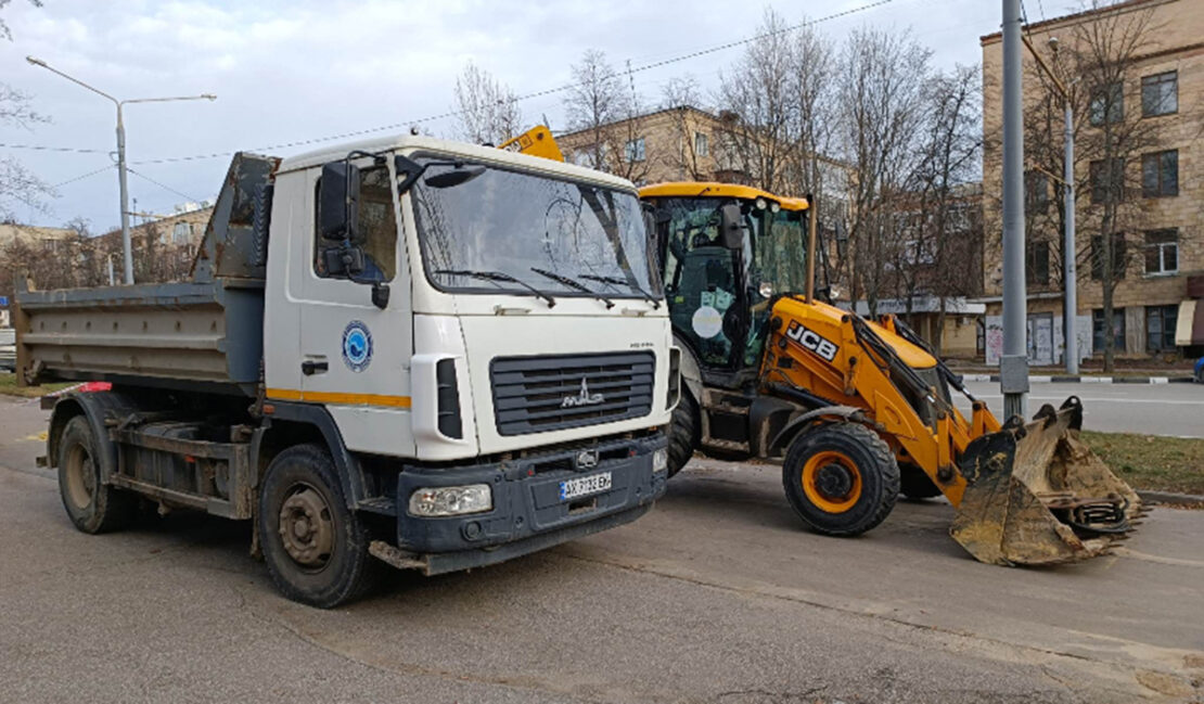 Новини Харкова: У Салтівському районі усунули дві аварії на трубопроводах 