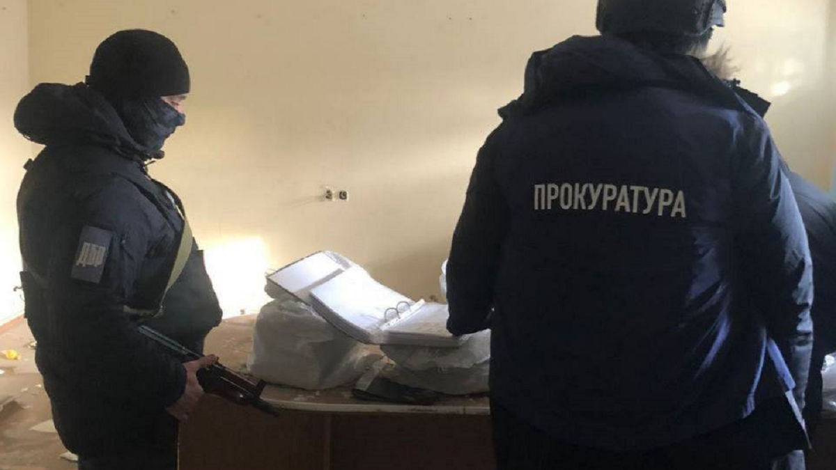 Окупанти залишили на Харківщині схованку з документами псевдополіцейських