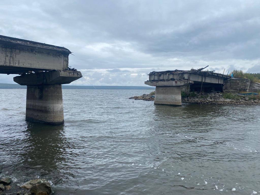 Новини Харківщини: Відновили міст через Печенізьке водосховище 
