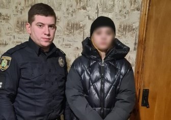 Новини Харкова: поліцейські розшукали неповнолітню дівчину