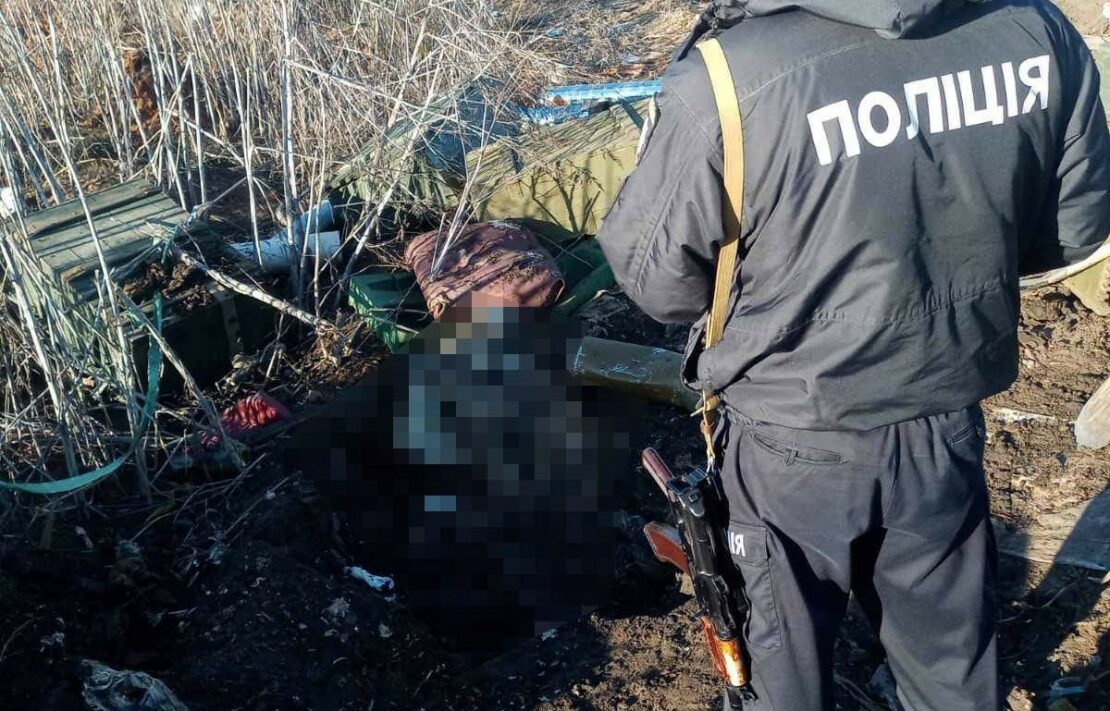 Новини Харкова: поліцейські ексгумували тіло жінки, яка загинула від рук окупантів