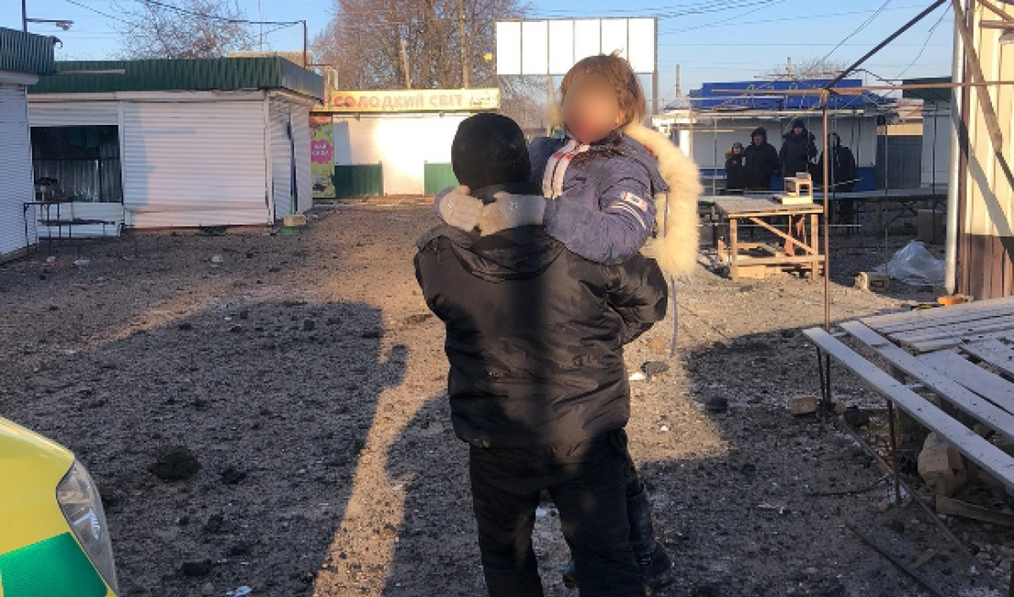 Історія порятунку дитини після ракетного удару по ринку на Харківщині