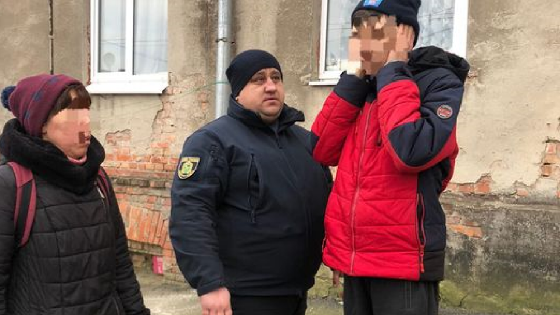 Новини Харкова: На вулиці Беркоса знайшли зниклого 16-річного хлопця
