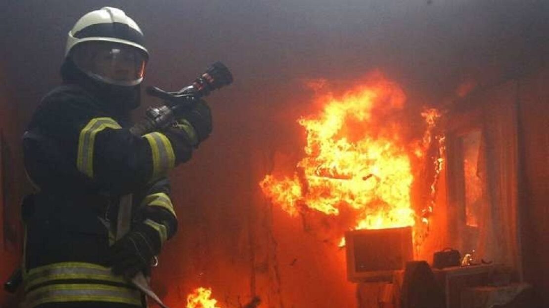 В Харкові вогнеборці врятували на пожежах трьох людей - ДСНС