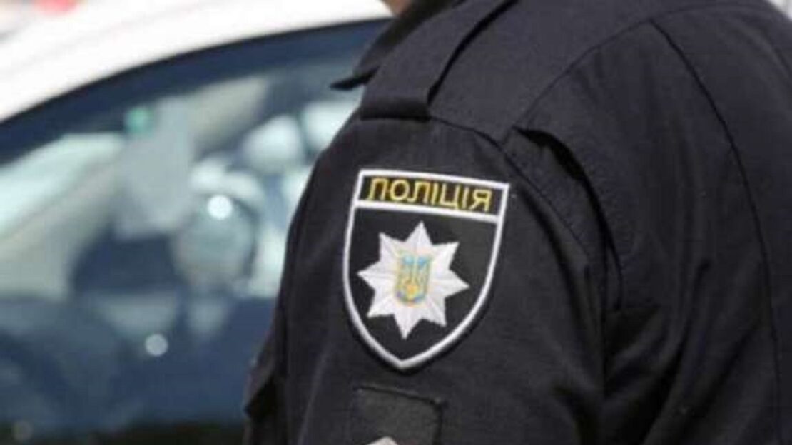 Новини Харкова: Патрульні допомогли загасити авто на Новгородській