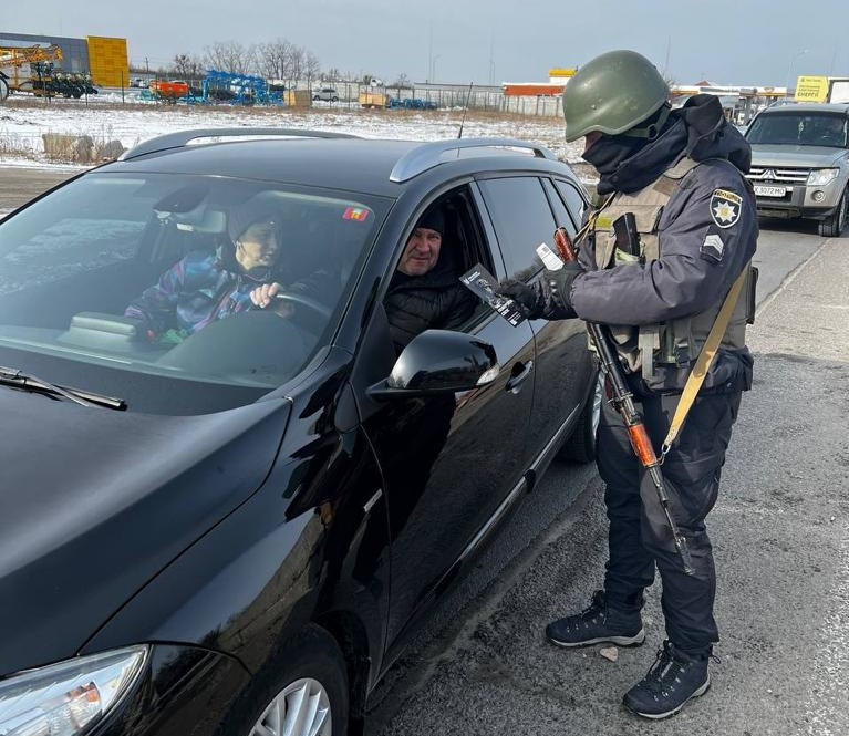Новини Харкова: поліцейські за добу перевірили понад 1700 авто