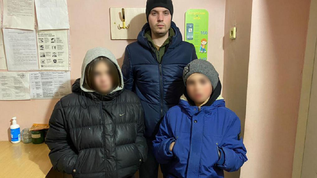 У Харкові розшукали двох дітей, що втекли з дому погуляти