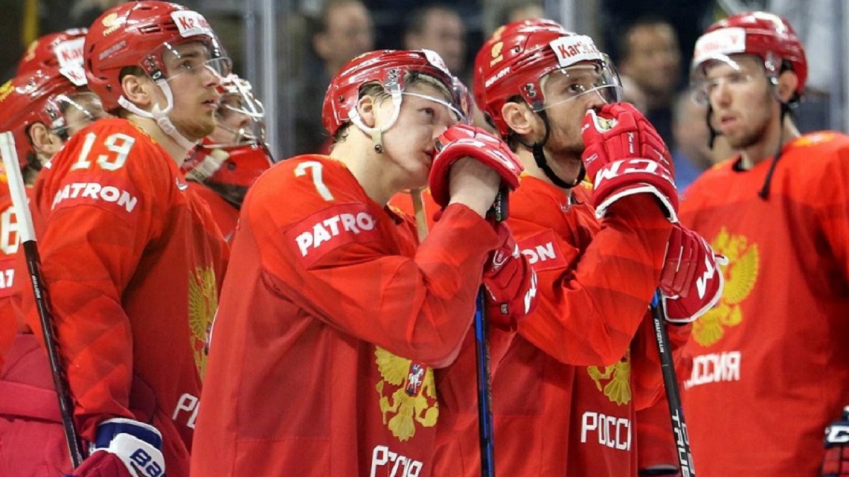 Росіянам та білорусам продовжили санкції в світовому хокеї