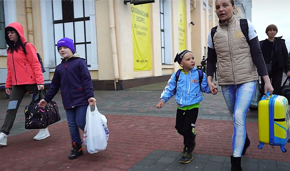 Евакуйованих дітей з Харківщини відправили на реабілітацію