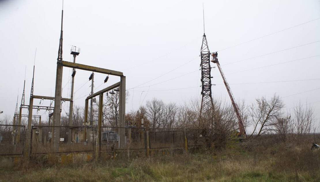 На Харківщині за допомогою безпілотників відновили електромережі